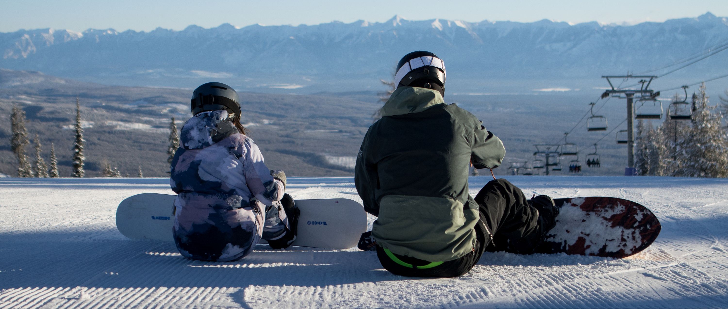 TELUS Learn to Snowboard Group Half Day Lesson (Age 13-17)